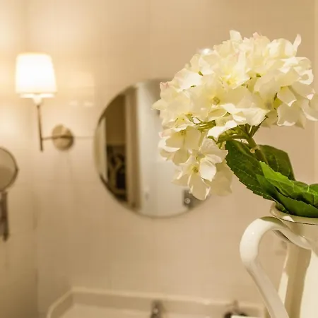 Apartment Alfama Charming Mezzanine T1+1 Lisbon