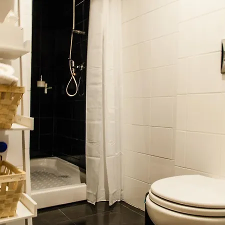 Alfama Charming Mezzanine T1+1 * Lisbon