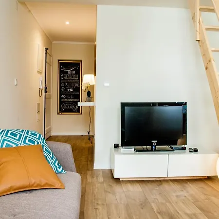 Apartment Alfama Charming Mezzanine T1+1